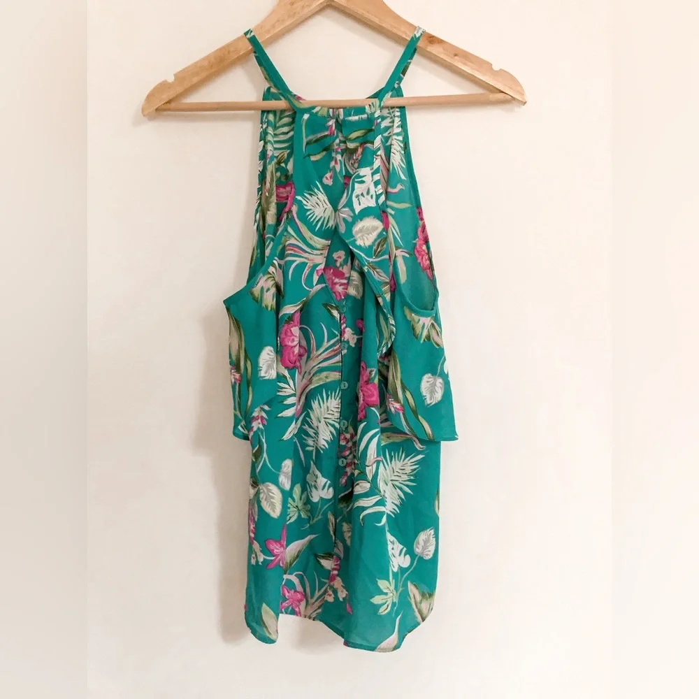 Francesca’s High Neck Tank Top - Picture 7 of 11